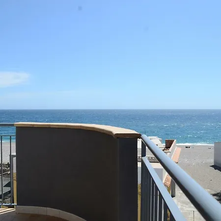 Apartment Santanna House - Fondachello-apartments Com